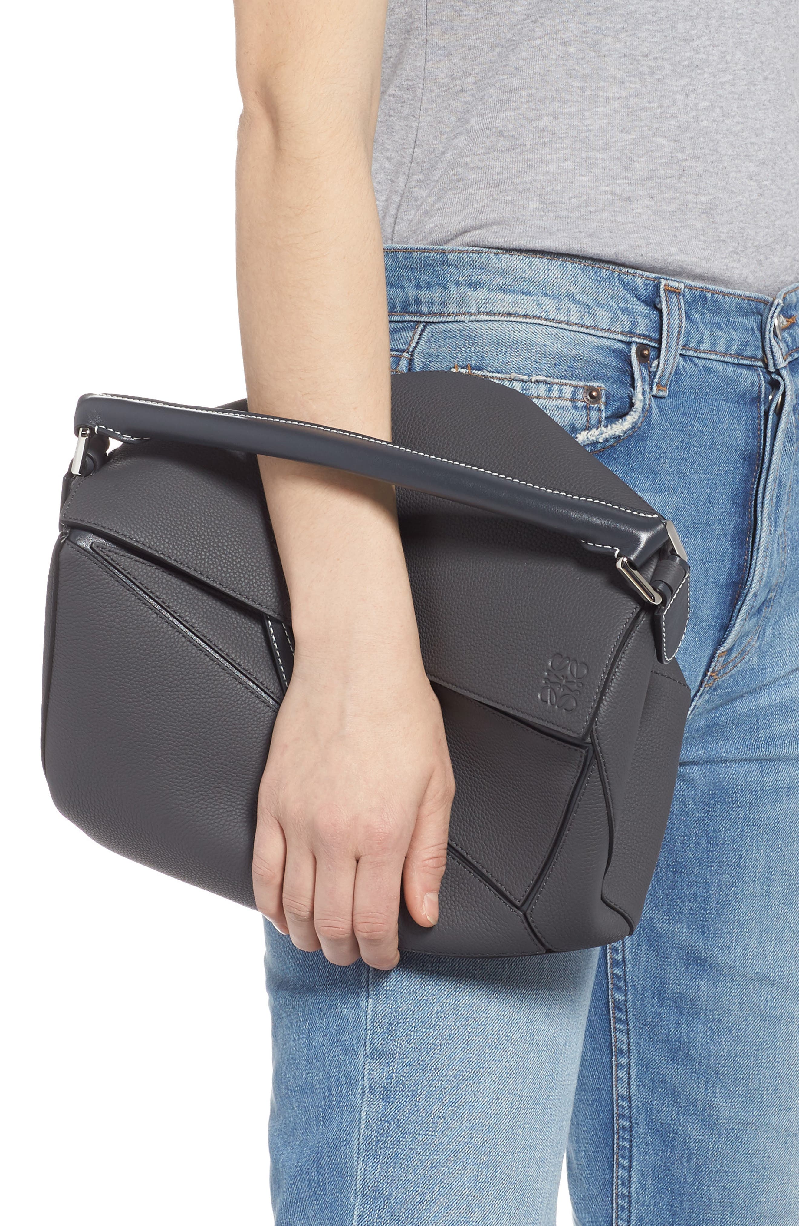 Loewe Puzzle Medium Leather Shoulder Bag, Alternate, color, 