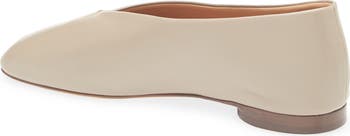 Glove Flat