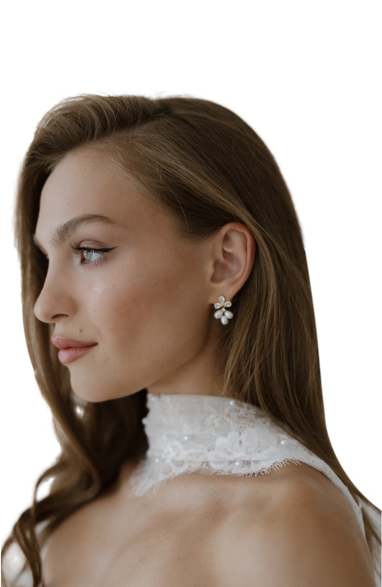 Untamed Petals Windsor Pearl Drop Earrings, Alternate, color, Gold