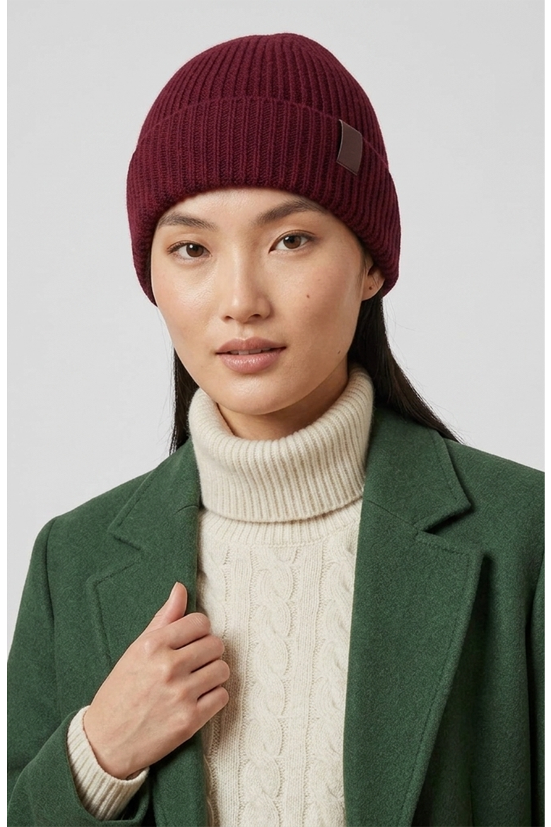 Cashmere beanie with leather tab, Alternate, color, RUM