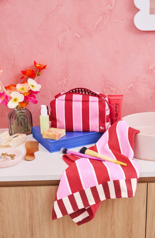 Dock & Bay Toiletry Bag In Red