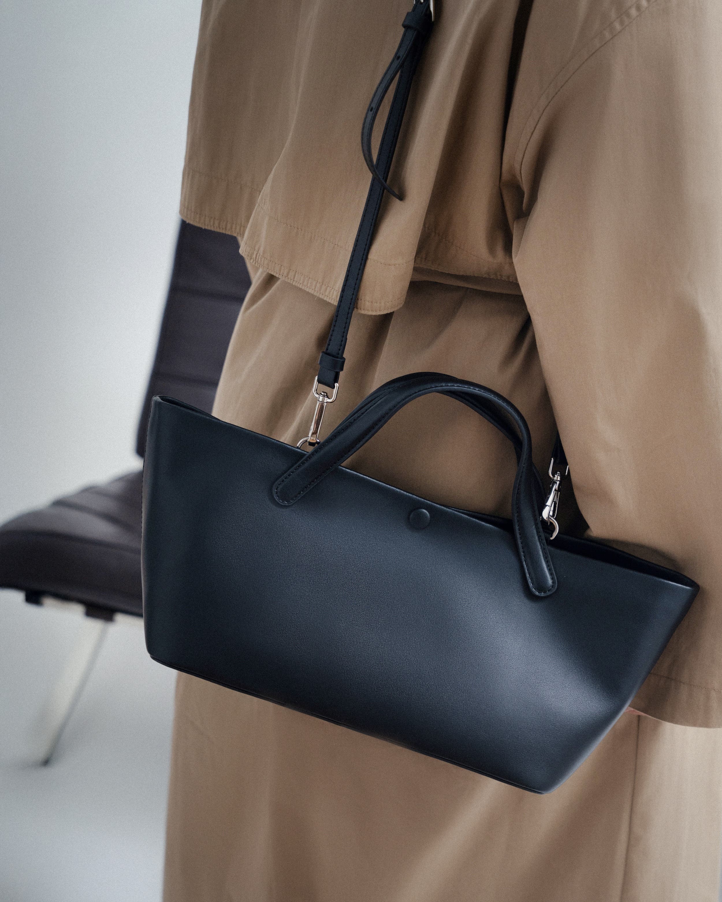 Bob Oré Blue Collection Arden Handbag, Alternate, color, Black