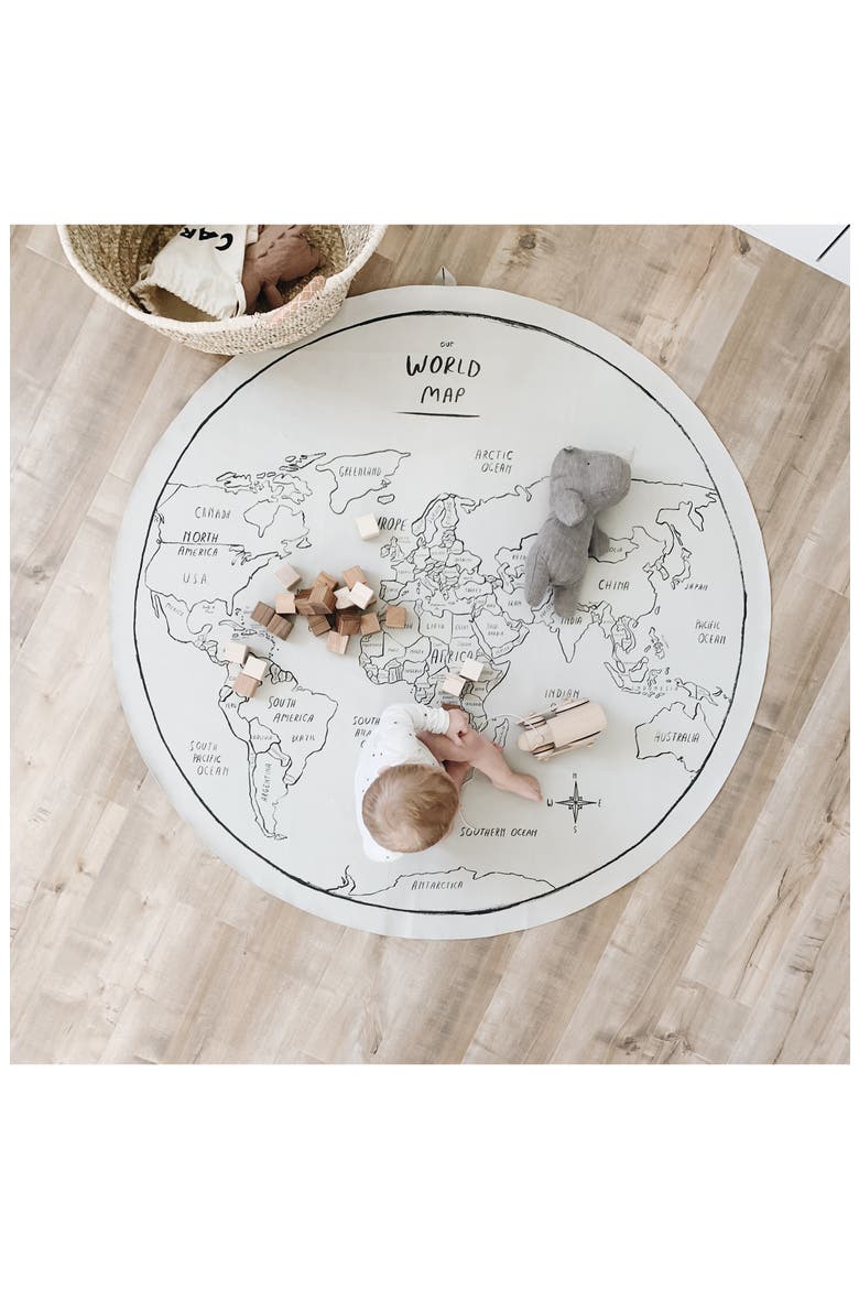 Round Tapestry, Alternate, color, WORLD MAP