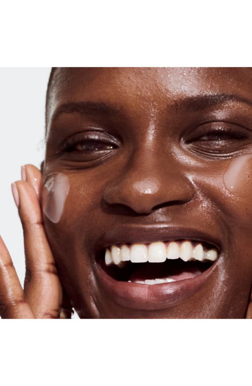 Clinique Even Better Clinical™ Dark Spot Clearing Serum In No Color