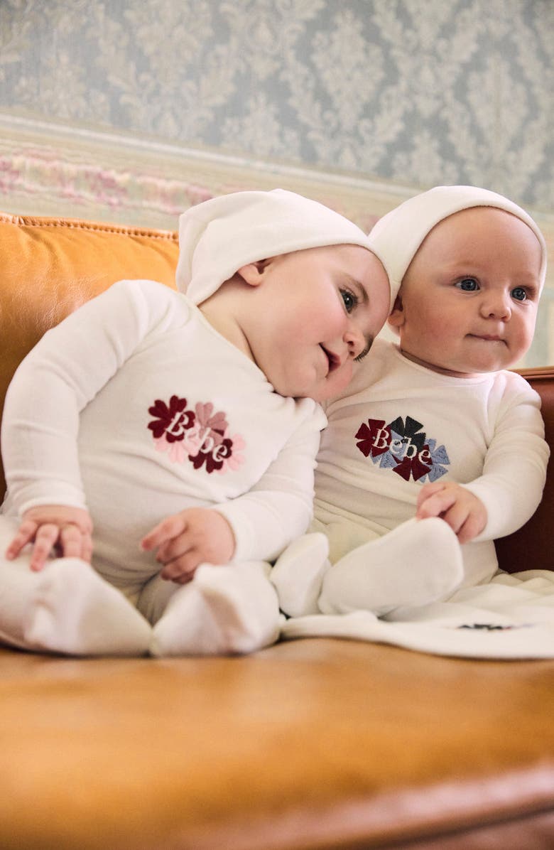 NoggiWear Clover Embroidered Blanket, Alternate, color, Blue