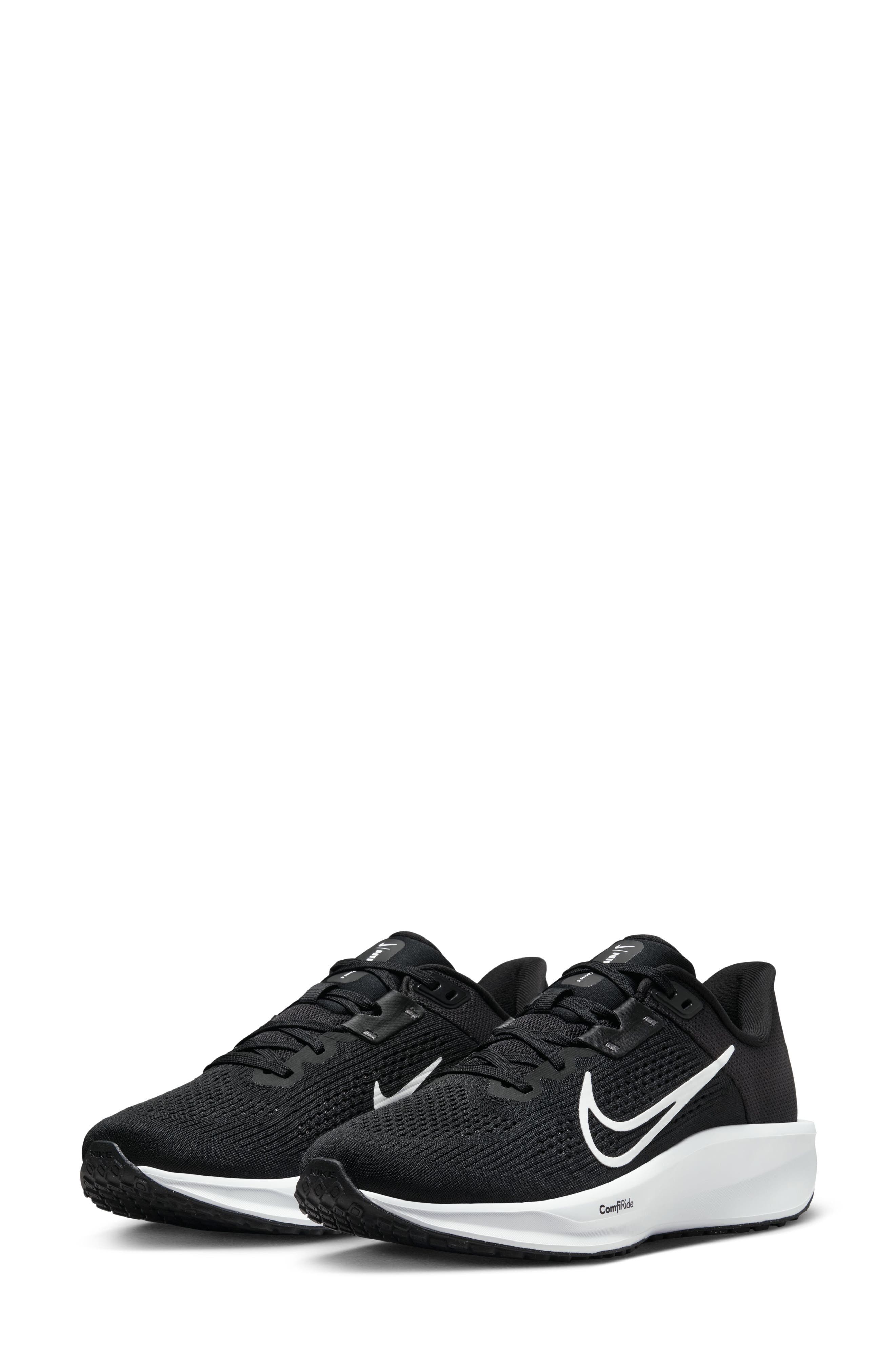 Nike Quest 6 Running Shoe