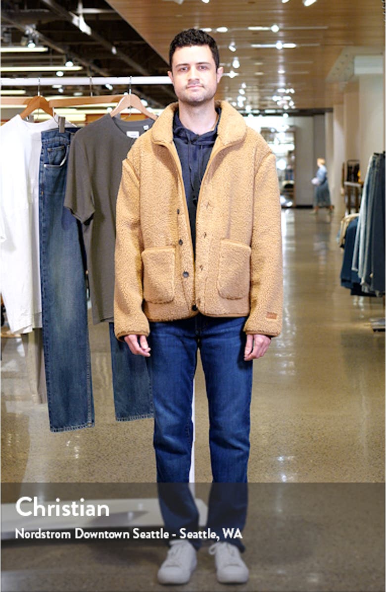 Elias Uggfluff Fleece Jacket, sales video thumbnail