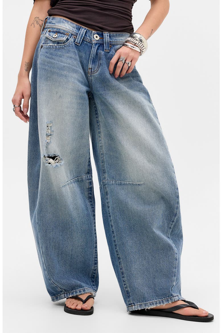 Kayla Low Rise Cocoon Jeans, Main, color, LIGHT VINTAGE