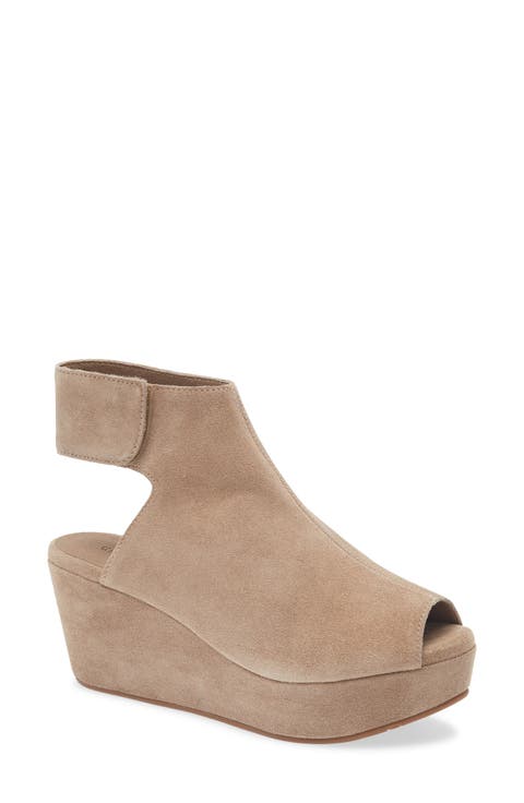 Cutout Wedge Sandal (Women)