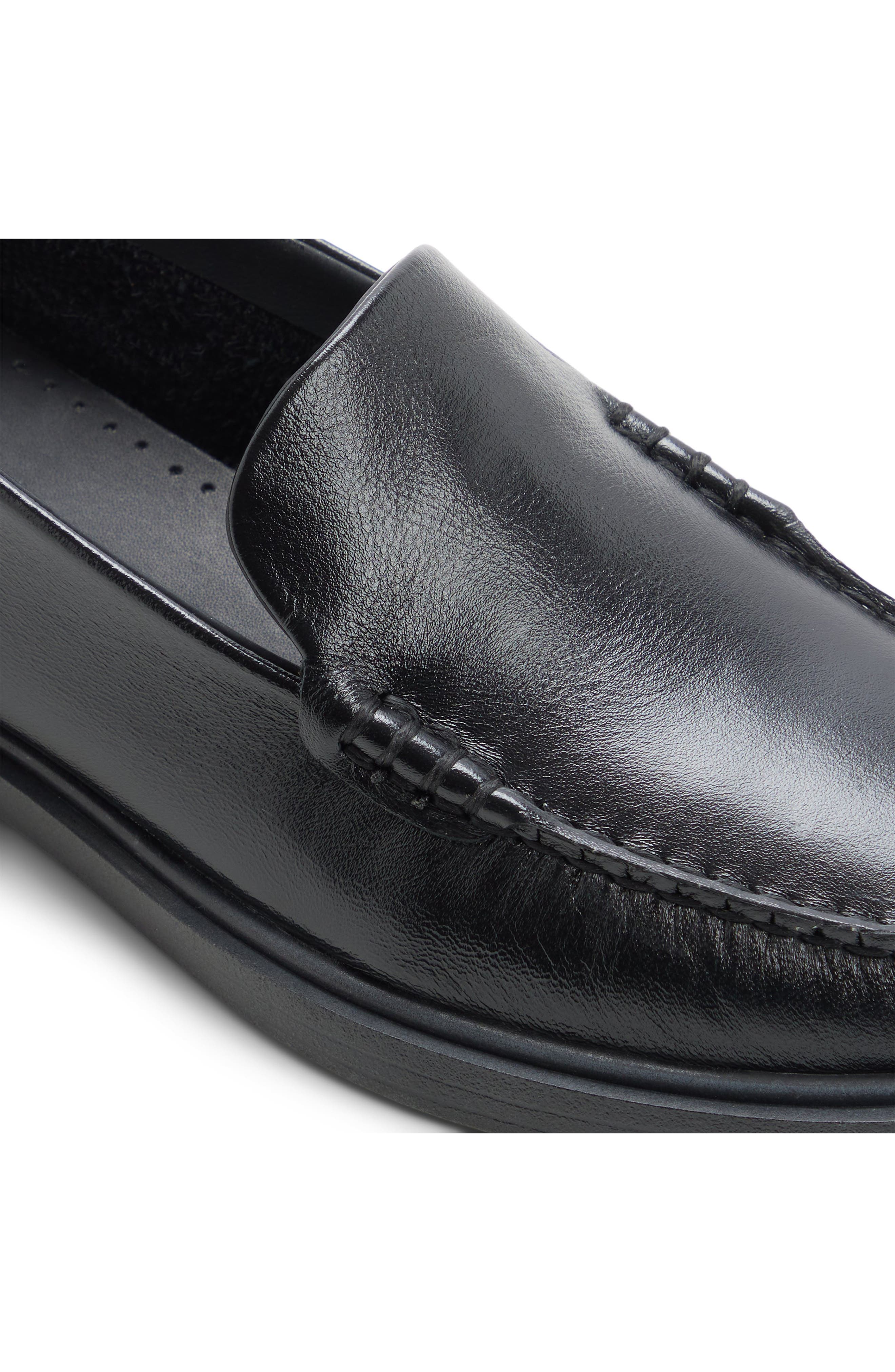 G.H.BASS Sloane Moc Toe Loafer, Alternate, color, Black