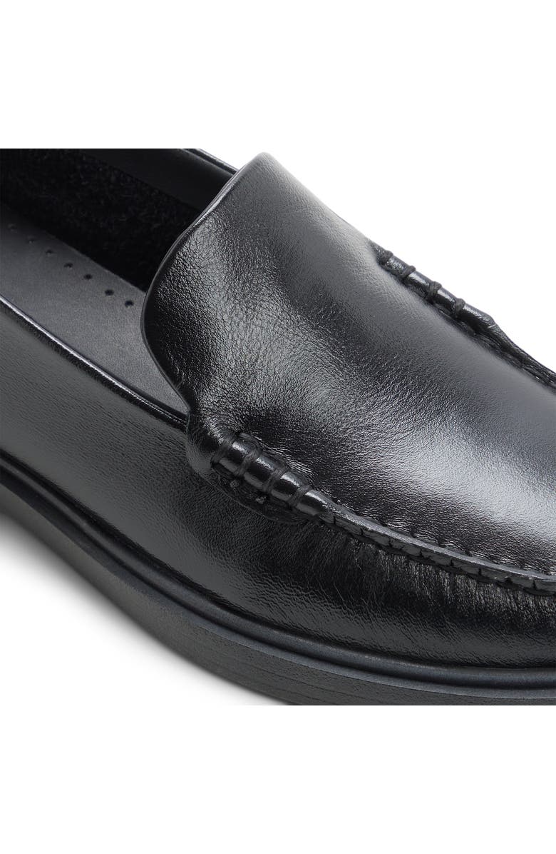 G.H.BASS Sloane Moc Toe Loafer, Alternate, color, Black