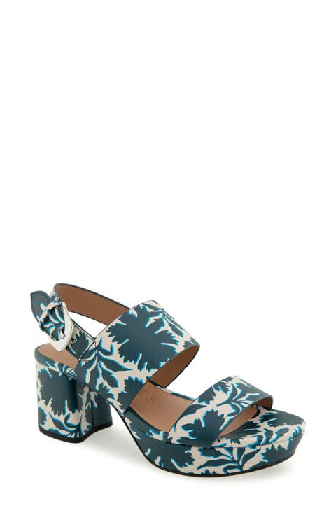 Camilia Platform Sandal (Women)