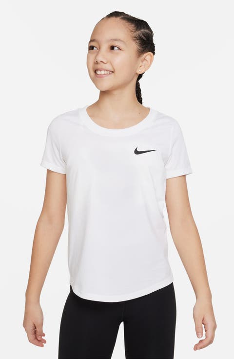Kids' Dri-FIT Essential Logo Graphic T-Shirt (Big Kid)