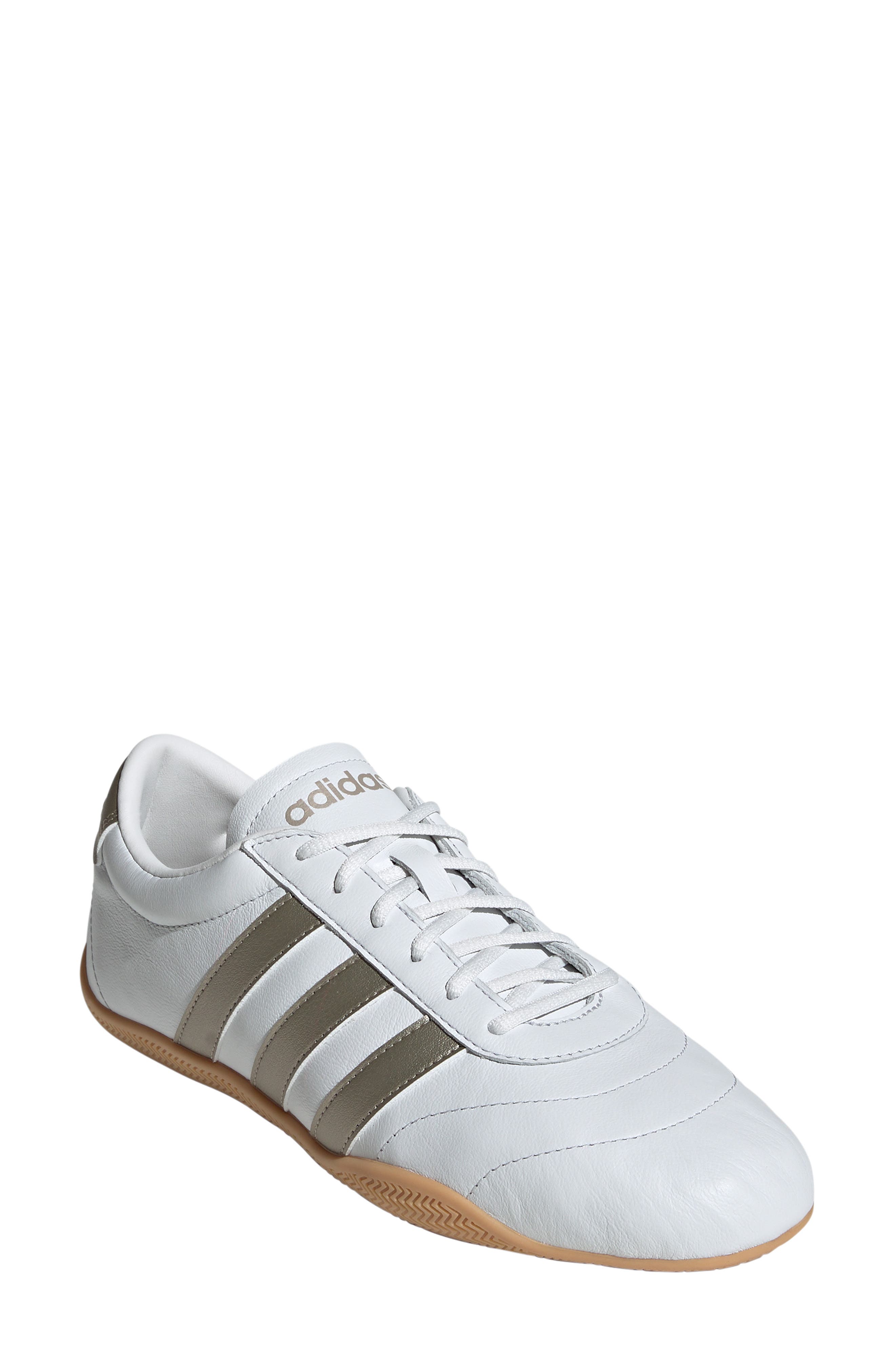  Crystal White/ Cyber Met/ Gum