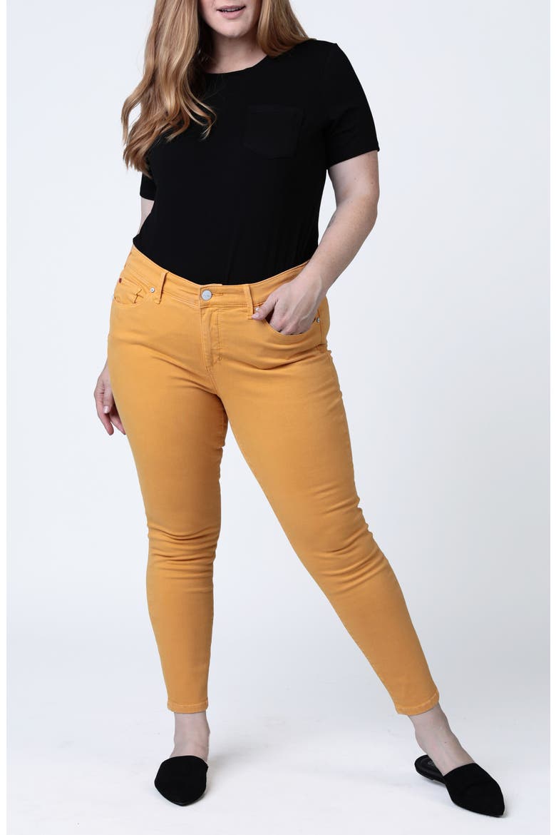 Medium Rise Jeggings, Alternate, color, CLEMENTINE
