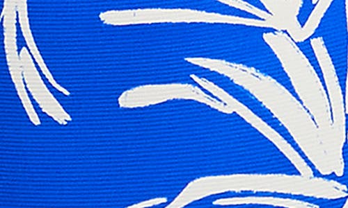 Sea Level Tradewind Tie Front Dd- & E-cup Bikini Top