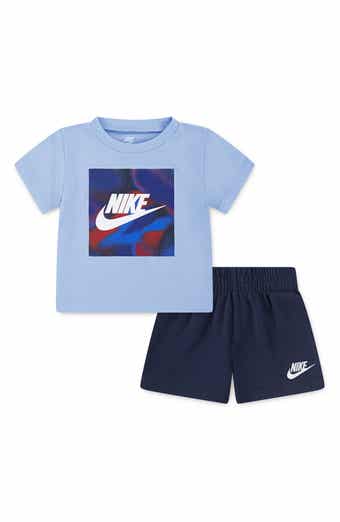Nike Club Express Graphic T-Shirt & Shorts Set