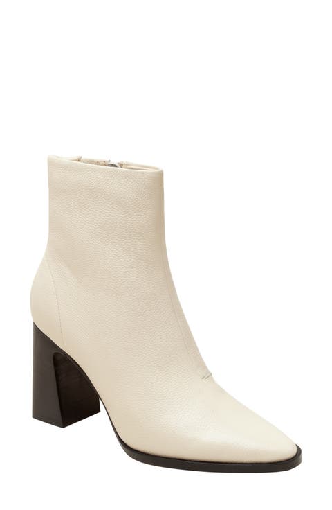 Magic Bootie (Women)