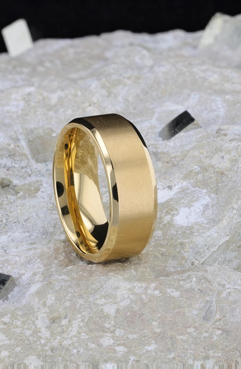 Larson Jewelers Radiate Titanium Flat Brushed Center Wedding Ring, Alternate, color, Gold