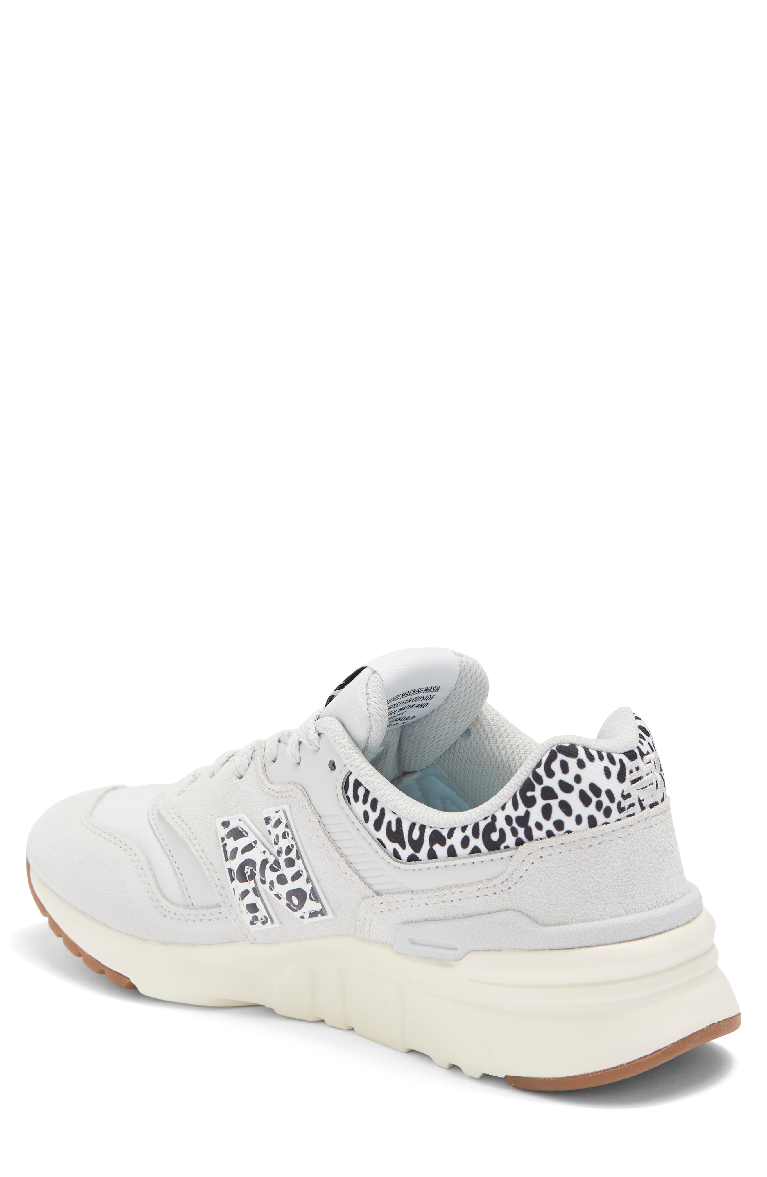 977 H Sneaker - image 4