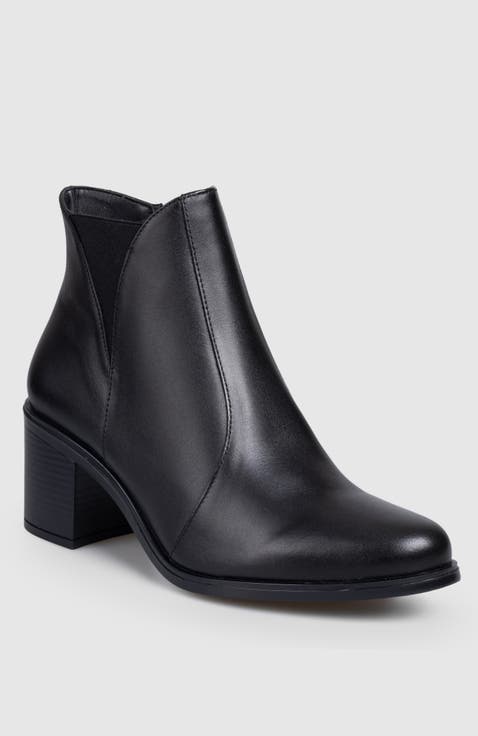 Alex "V" Chelsea Bootie