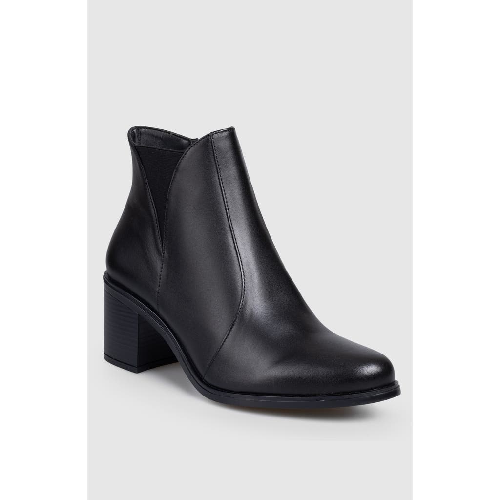 Manela Alex "V" Block Heel Side Up Bootie in Black at Nordstrom, Size 8.5
