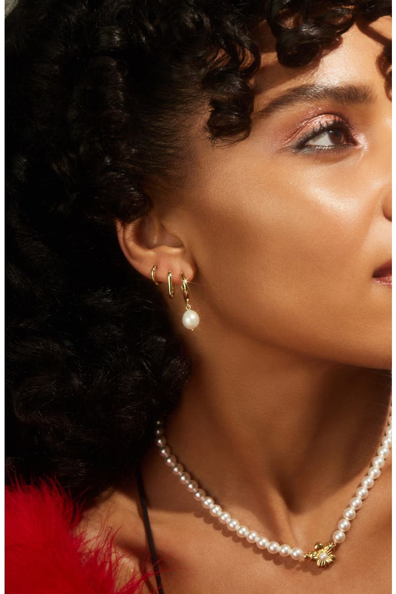 Medium Frida Freshwater Pearl Drop Hoop Earrings, Alternate, color, GOLD/WHITE