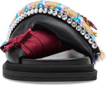 Leisure Embellished Sandal