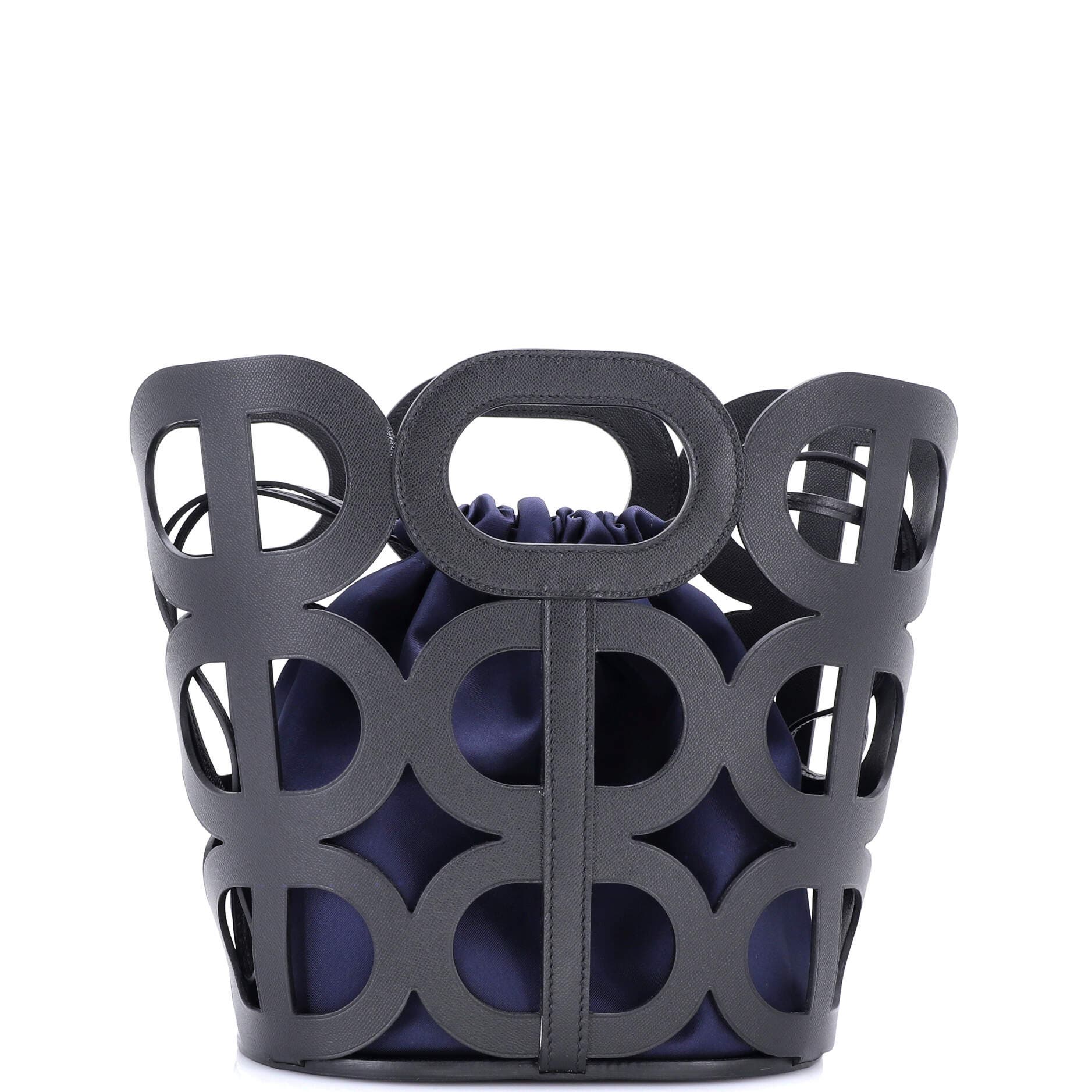 Pre-Owned Hermes Chaine d'Ancre Handbag Madame, Alternate, color, Noir