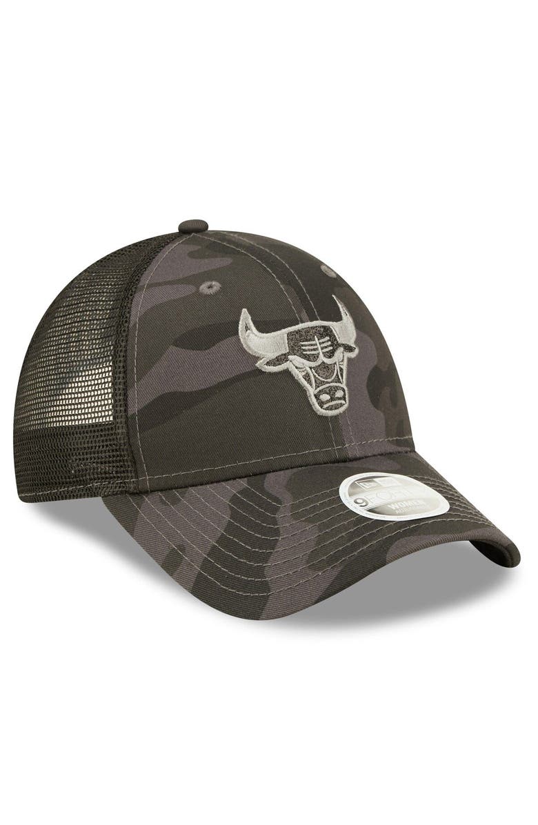 New Era Women's New Era  Charcoal Chicago Bulls Camo Glam 9FORTY Trucker Snapback Hat, Alternate, color, 