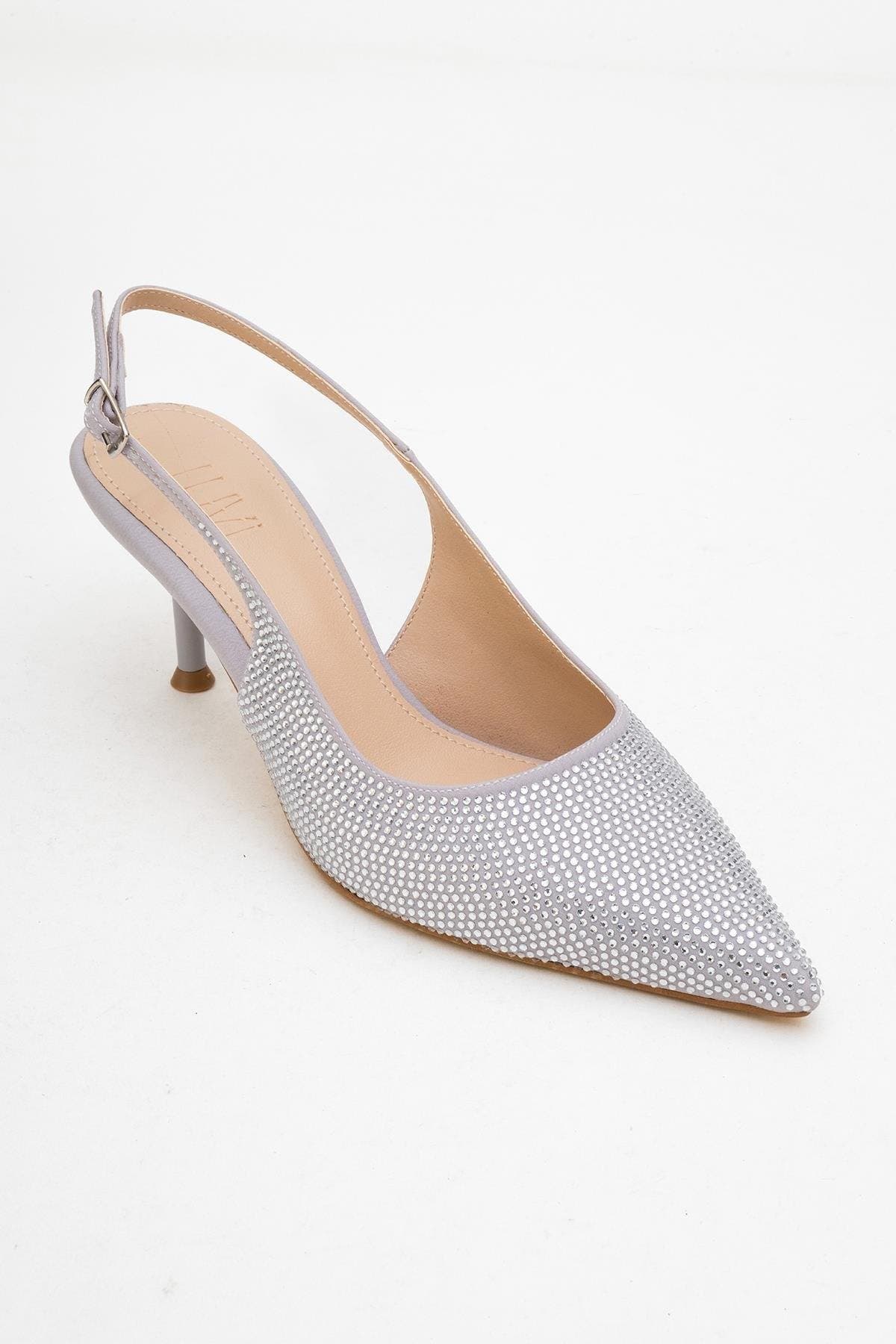 Novs Slingback Pointed Toe Pump, Alternate, color, Silver