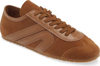Aleta Sneaker