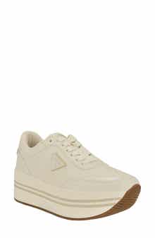 Carson Sneaker