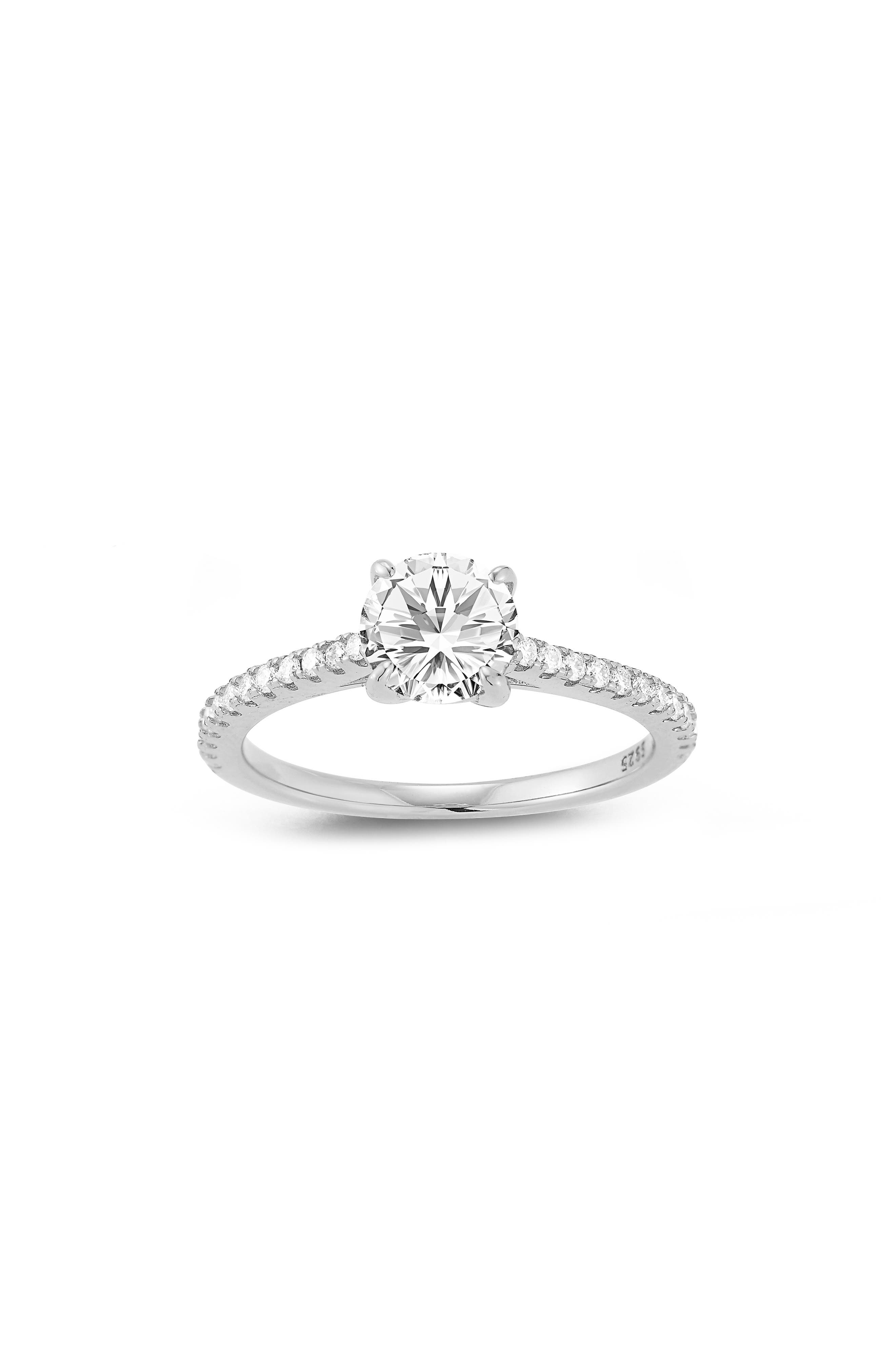 GLAZE JEWELRY Round Moissanite Ring
