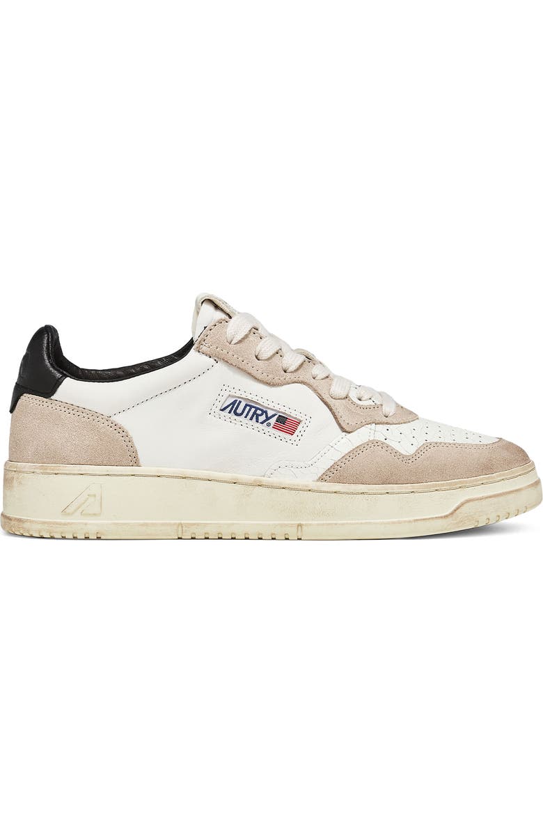 AUTRY Medalist Low Top Sneaker, Alternate, color,