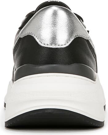 Blossom Sneaker