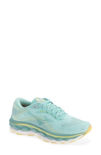 Mizuno Wave Sky 7 Running Shoe