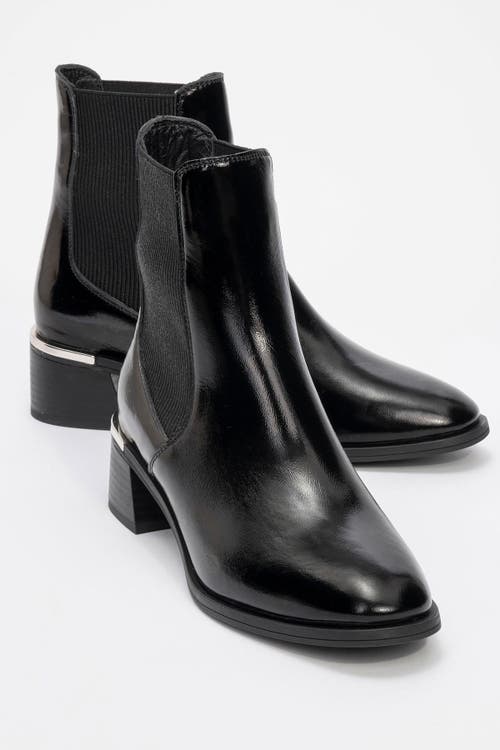 Forever & Always Shoes Neiva Leather Chelsea Boot In Black