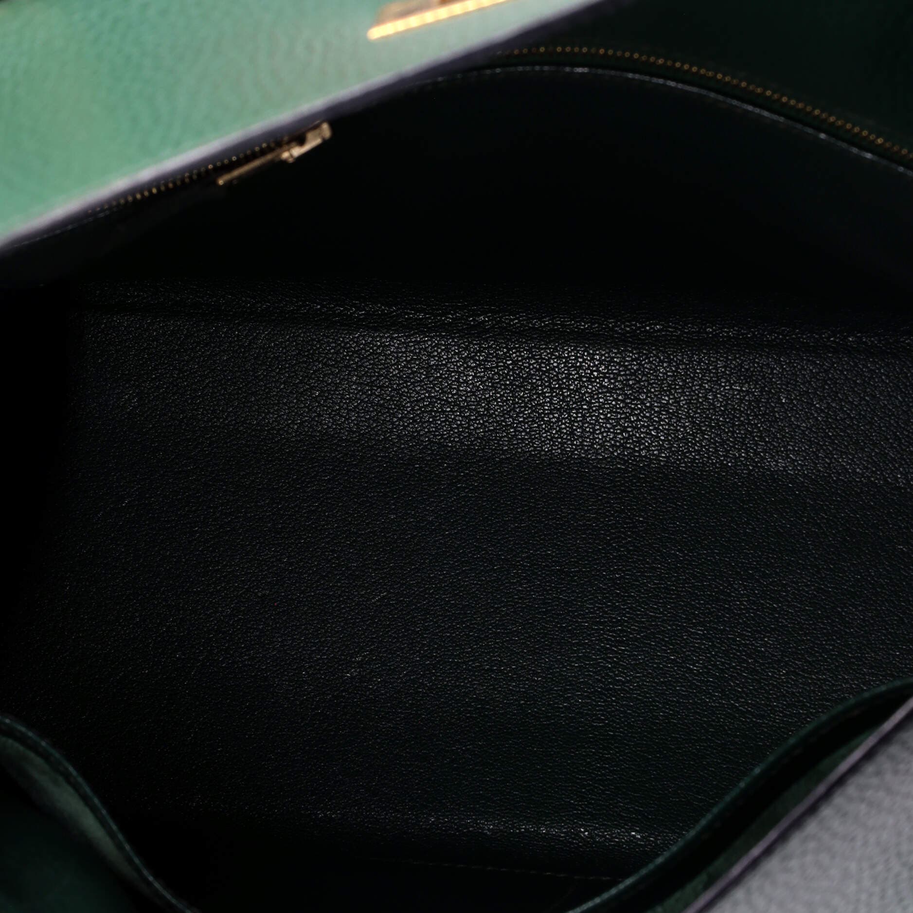 Pre-Owned Hermes Kelly Handbag Green Ardennes with Gold Hardware 32, Alternate, color, Vert