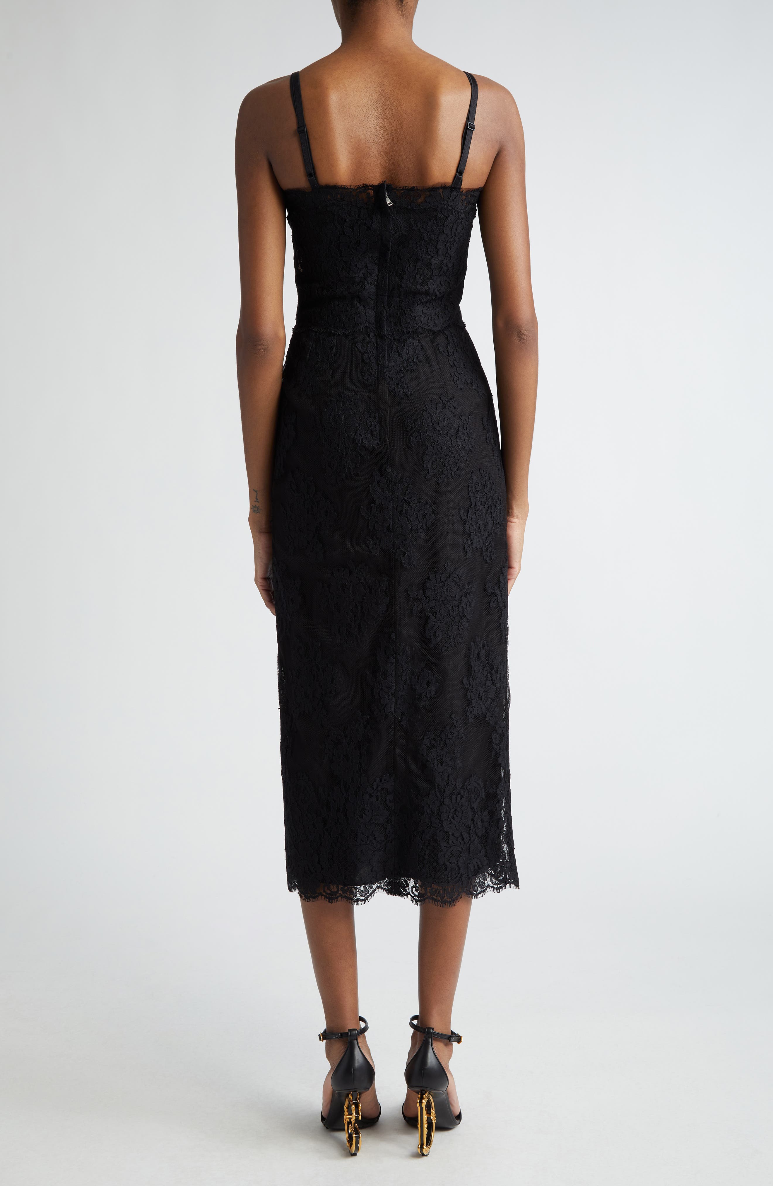 Chantilly Lace Sheath Dress - image 2