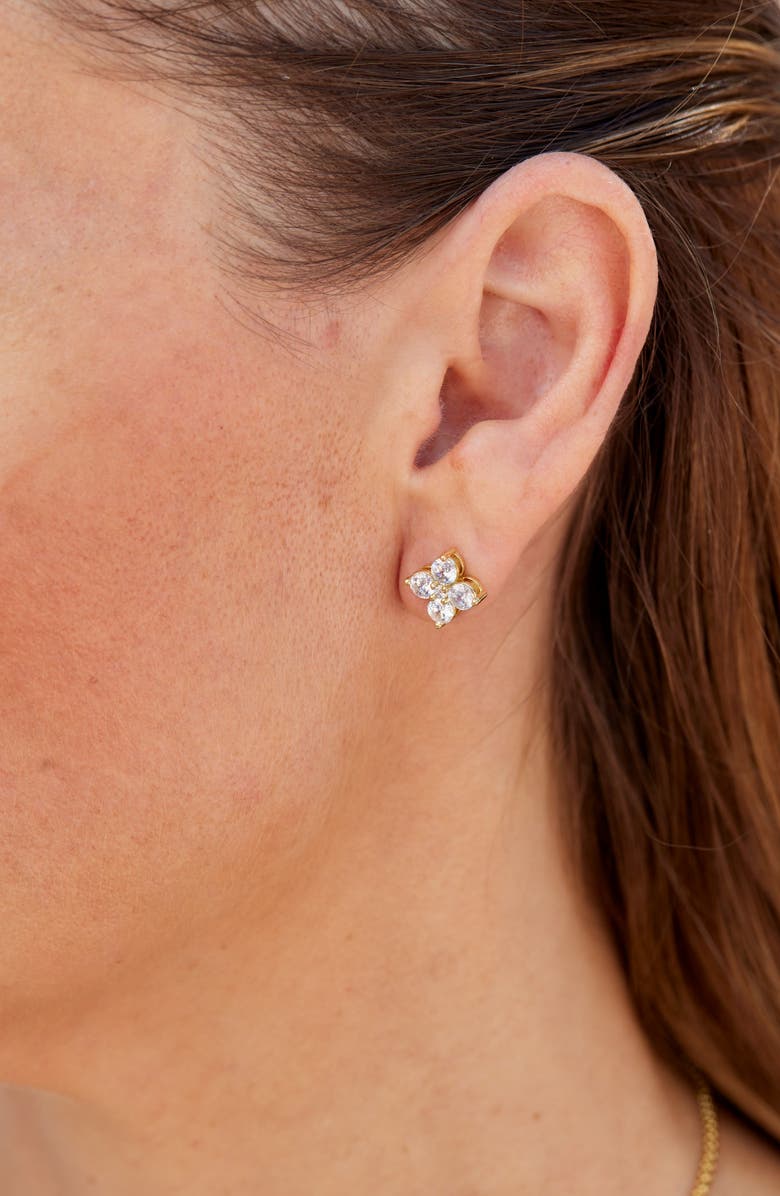 SAVVY CIE JEWELS Cubic Zirconia Cluster Stud Earrings, Alternate, color, Yellow