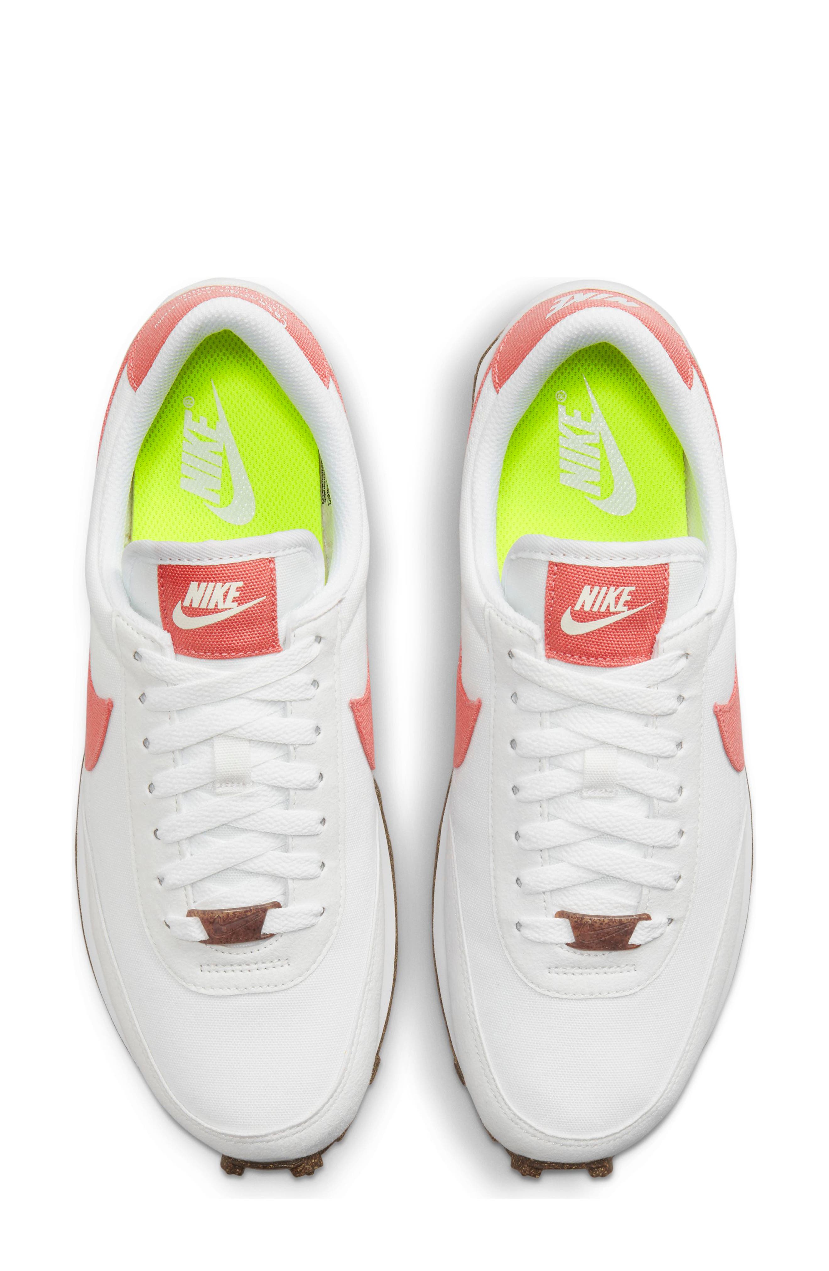 DayBreak SE Sneaker, Alternate, color, WHITE/ LIGHT SIENNA/ SAIL