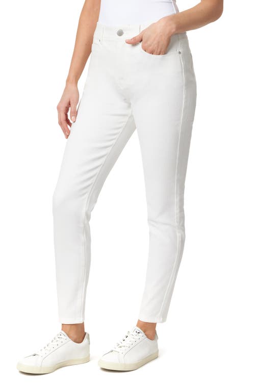 Curve Appeal Weekend Warrior Skinny Jeans In Whisper White