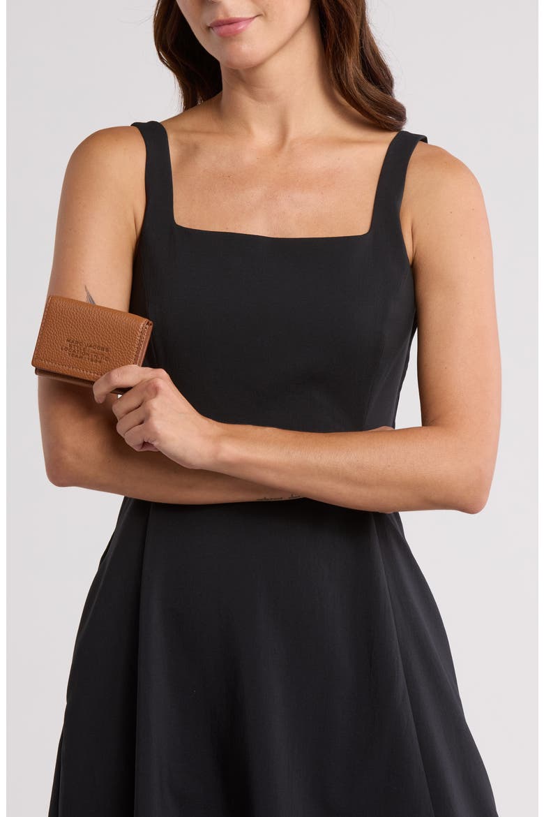 The Medium Leather Trifold Wallet, Alternate, color, ARGAN OIL