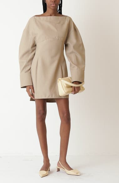 大人気♪【JACQUEMUS】La Robe Chemise Casaco ブラックドレス Jacquemus La Robe Chemise Casaco Dress | Black | FARFETCH