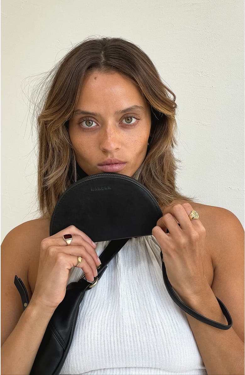 Mandrn Leather Halfmoon Wallet, Alternate, color, Black