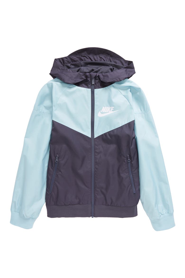 Windrunner Water Resistant Hooded Jacket video