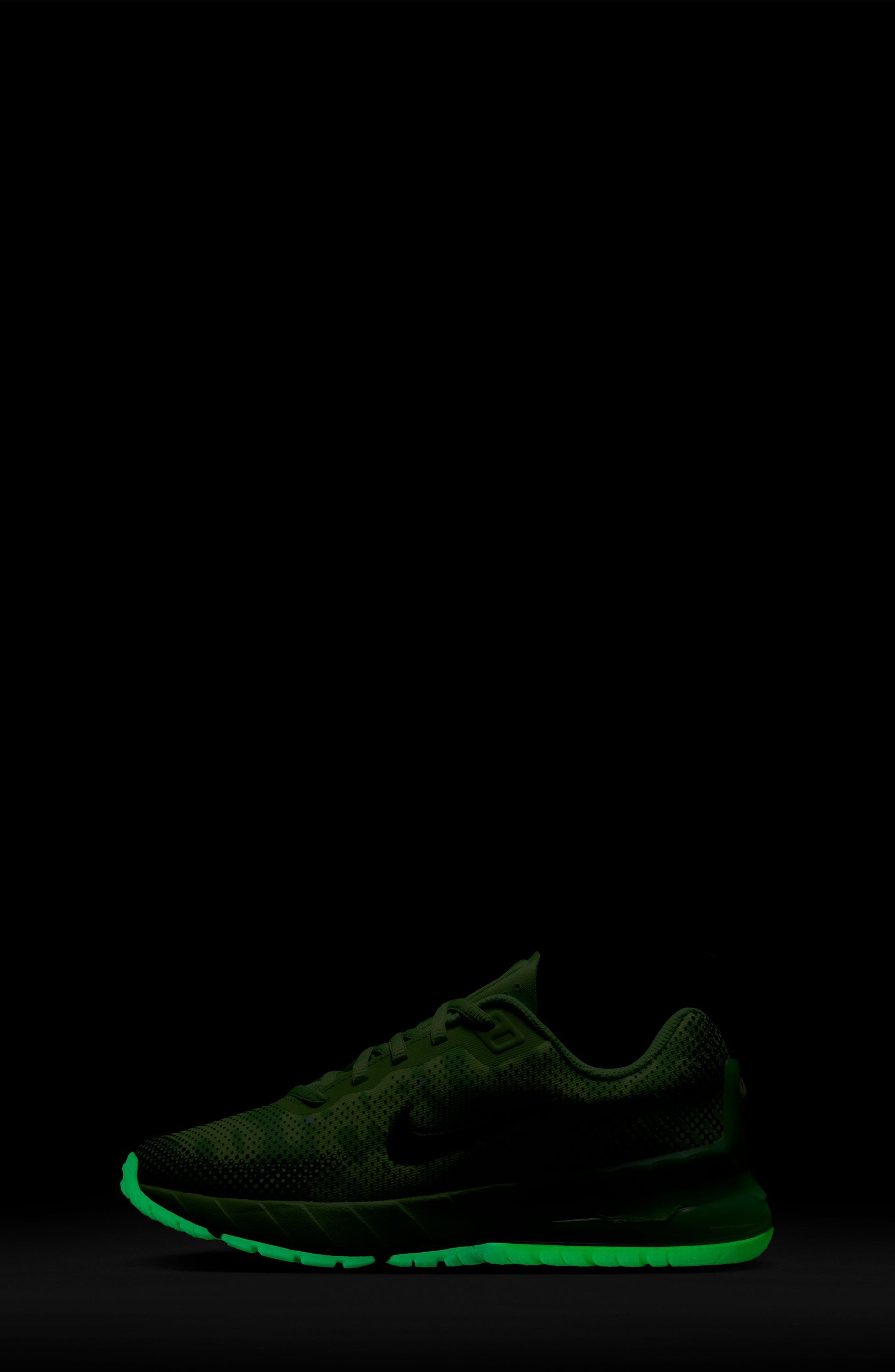 Детские Nike Kids' Air Max Phoenix Sneaker — фото 7
