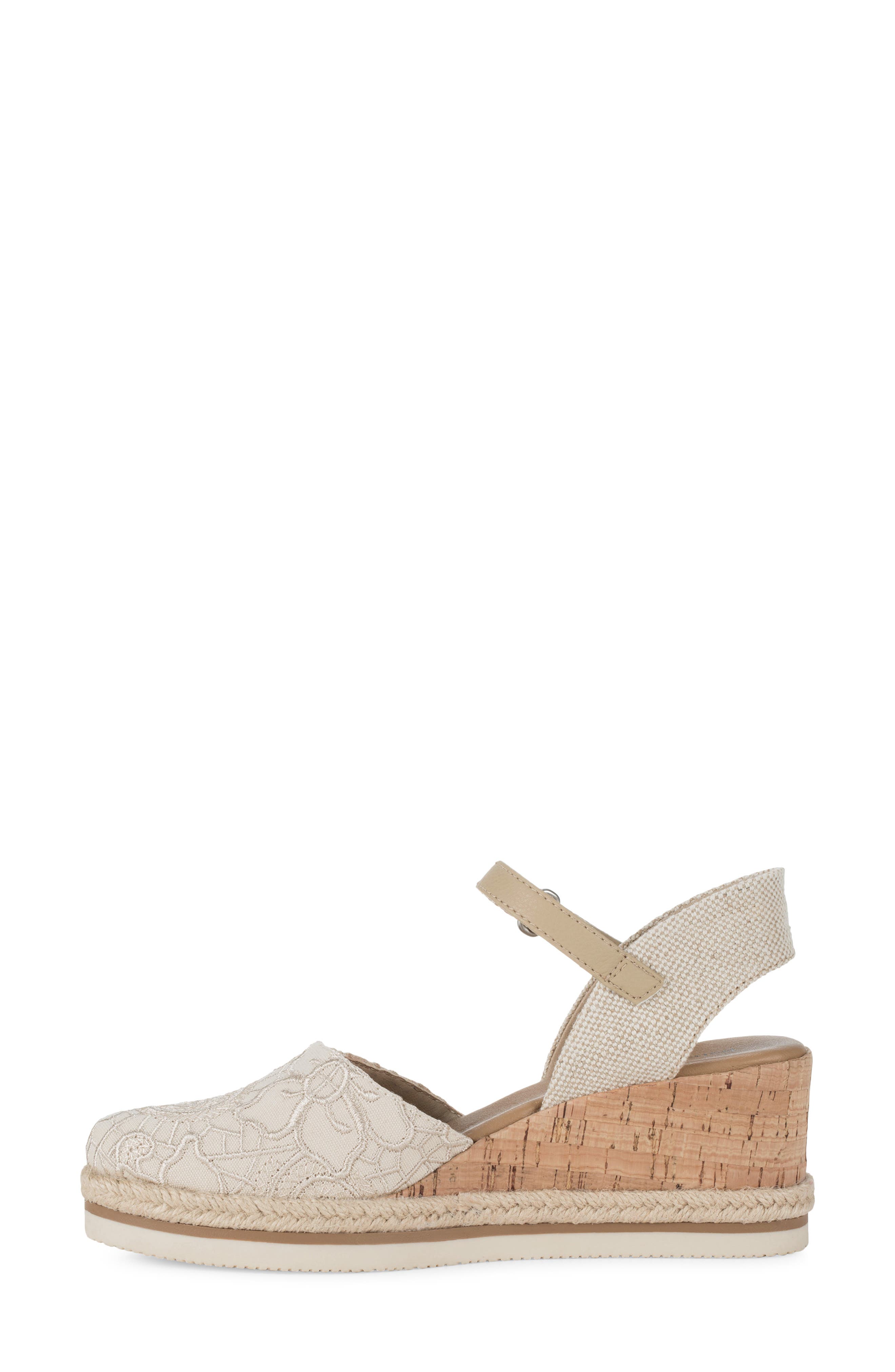 BARETRAPS Alycia Wedge Sandal, Alternate, color, 