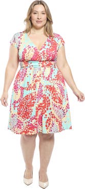 24seven Comfort Apparel Plus Size Abstract V-Neck Cap Sleeve Knee Length A-Line Pocket Dress